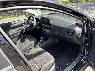 Hyundai Bayon AUTOMAAT GDI 100 PK NAVI AIRCO CAMERA LED VIRT DASH B.J 11/2025 picture 8