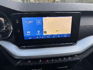 Skoda Octavia eTSI AUTOMAAT HYBRIDE NAVI CLIMA VIRT DASH CAMERA TREKHAAK LED B.J 12-2024 picture 11