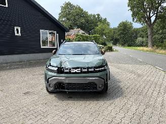 Dacia Duster AUTOMAAT 1.6 HYBRIDE NAVI CLIMA CAMERA PDC LED B.J 12-2024 picture 8