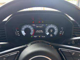 Audi A1 TFSI  VIRT DASH AIRCO PDC B.J 2023 LICHTE SCHADE picture 14