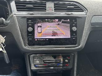 Volkswagen Tiguan AUTOMAAT 150 PK NAVI CLIMA CAMERA VIR DASHBOARD LED TREKHAAK B.J 2024 picture 20
