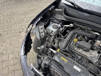 Volkswagen T-Cross STYLE NAVI CLIMA CAMERA VIRT DASH B.J 09-2022 picture 17