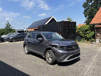 Volkswagen T-Cross AUTOMAAT 116 PK NAVI CLIMA CAMERA LED B.J 06-2024 FACELIFT picture 4