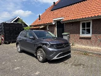 Volkswagen T-Cross AUTOMAAT 116 PK NAVI CLIMA CAMERA LED B.J 06-2024 FACELIFT picture 18