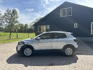 Volkswagen T-Cross AUTOMAAT 110 PK NAVI CLIMA CAMERA VIRT DASH B.J 09-2023 picture 7
