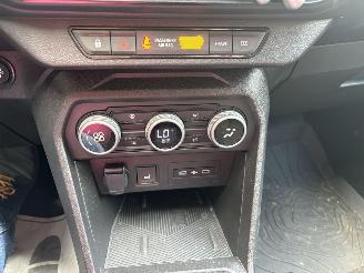 Dacia Jogger HYBRIDE 1.8  AUTOMAAT 7 PERS EXTREEM NAVI CLIMA CAMERA CRUISE LED B.J 04-2026 picture 22