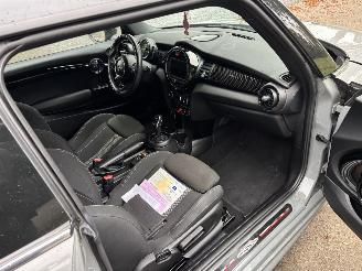 Mini Cooper S 2.0 John Works Automaat Navi Clima Sport. B.J 05-2019 picture 8