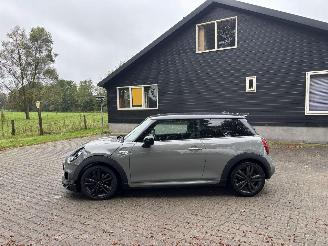 Mini Cooper S 2.0 John Works Automaat Navi Clima Sport. B.J 05-2019 picture 5