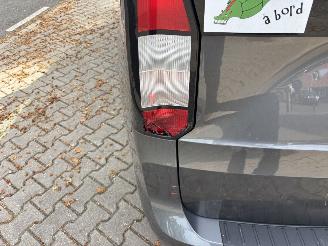 Volkswagen Caddy .5 GEEL KENTEKEN 116 PK CLIMA CAMERA TREKHAAK B.J 05-2025 picture 16