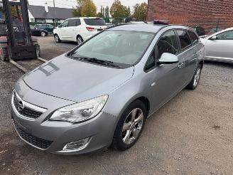 Voiture accidenté Opel Astra J  ENJOY 2011/9