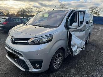 skadebil auto Toyota ProAce  2019/4