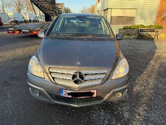 Mercedes B-klasse  picture 2