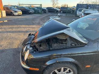 Jaguar S-type  picture 8