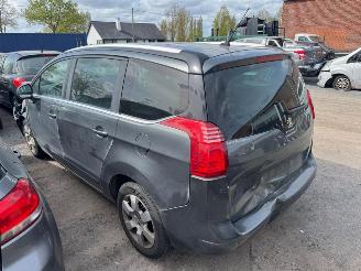 Peugeot 5008 I  STYLE picture 12