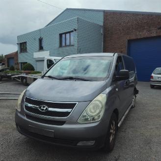 Damaged car Hyundai H-1 / H300  TRAVEL 2011/11
