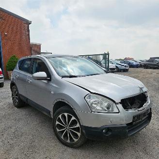 Damaged car Nissan Qashqai  2008/7