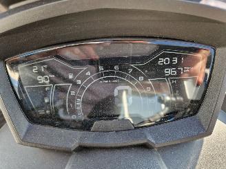 Aprilia  SR GT 125 CC picture 4
