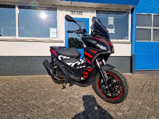 Aprilia  SR GT 125 CC picture 1