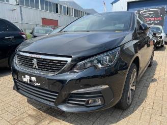 Démontage voiture Peugeot 308 308 (L3/L8/LB/LH/LP), Hatchback 5-drs, 2013 / 2021 1.2 12V e-THP PureTech 130 2020