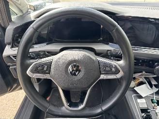 Volkswagen Golf 1.5 eTSI R-Line Business picture 16