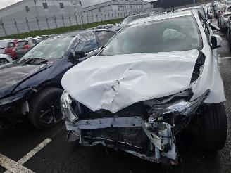 Toyota Auris  picture 2