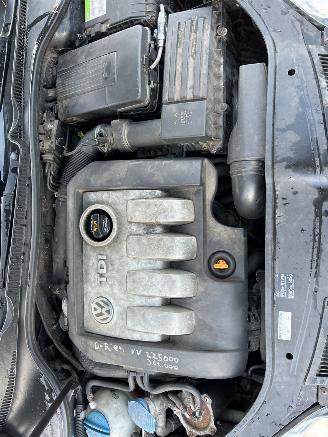 Volkswagen Golf 1.9 TDI Hatchback  Diesel 1.896cc 77kW (105pk) FWD picture 10