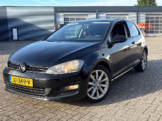škoda osobní automobily Volkswagen Golf 1.2 TSI 16V Hatchback  Benzine 1.197cc 63kW (86pk) FWD 2012-08/2017-03  CJZB 2012/1