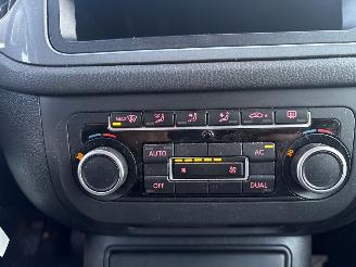 Volkswagen Tiguan 2.0 TDI 16V SUV  Diesel 1.968cc 103kW (140pk) FWD 2011-05/2018-07 (5N2) CFFB picture 26