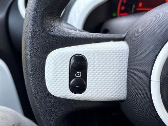 Renault Twingo 1.0 SCe 70 12V Hatchback 4Dr Benzine 999cc 52kW (71pk) RWD 2014-09 (AHB0; AHB1; AHB3; AHB4; AH0BE2M7) H4D400; H4DA4 picture 23