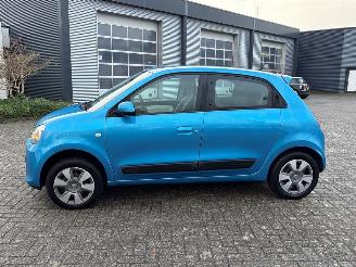 Renault Twingo 1.0 SCe 70 12V Hatchback 4Dr Benzine 999cc 52kW (71pk) RWD 2014-09 (AHB0; AHB1; AHB3; AHB4; AH0BE2M7) H4D400; H4DA4 picture 3