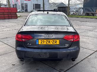 Audi A4 3.2 FSI V6 24V Quattro Sedan 4Dr Benzine 3,197cc 195kW (265pk) 4x4 2007-11/2012-03 (8K2) CALA picture 4