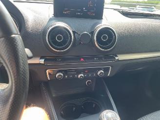 Audi A3 LIMOUSINE picture 11