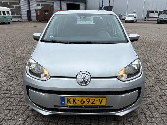 Volkswagen Up! 1.0 12V 60 Hatchback  Benzine 999cc 44kW (60pk) FWD 2011-08/2020-08  CHYA picture 3