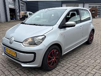 Volkswagen Up! 1.0 12V 60 Hatchback  Benzine 999cc 44kW (60pk) FWD 2011-08/2020-08  CHYA picture 6