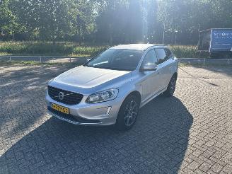 Damaged car Volvo Xc-60 2.0 D4 16V SUV  Diesel 1.969cc 140kW (190pk) FWD 2015-03/2017-02 (DZA8) D4204T14 2017/1