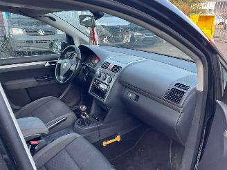 Volkswagen Touran  picture 10
