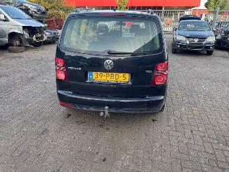 Volkswagen Touran  picture 6