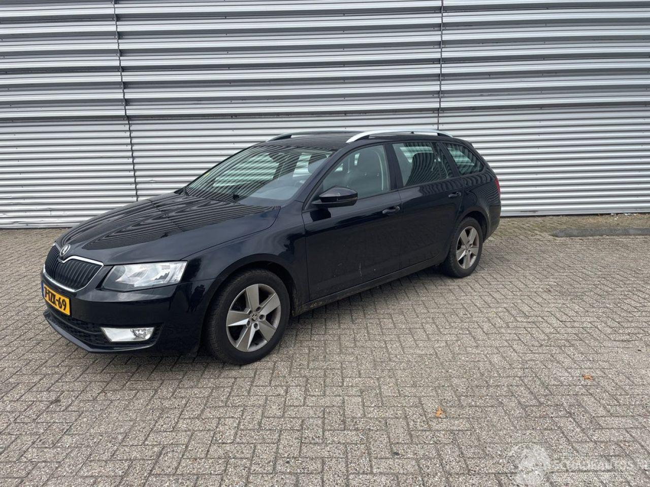 Skoda Octavia 1.6 TDI Greenline 16V Combi/o 4Dr Diesel 1.598cc 81kW (110pk) FWD 2013-05/2020-07  CRKB