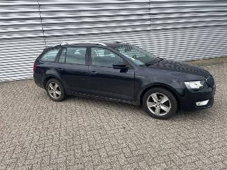 Skoda Octavia 1.6 TDI Greenline 16V Combi/o 4Dr Diesel 1.598cc 81kW (110pk) FWD 2013-05/2020-07  CRKB picture 15