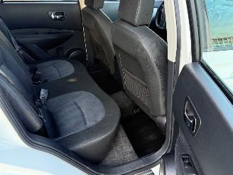 Nissan Qashqai 1.6 Visia / Cruise Control / Trekhaak / PDC / Elek Ramen / Bluetooth / Climate Control / Inkalp.Spiegels / picture 9