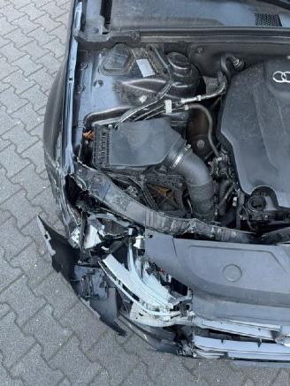 Audi A4 LIMOUSINE 1.8 TFSI Advance picture 12