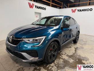 Schadeauto Renault Arkana  2022/5