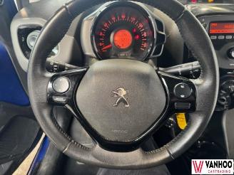 Peugeot 108  picture 18