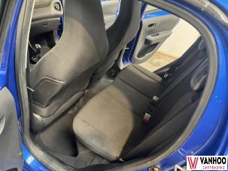Peugeot 108  picture 15