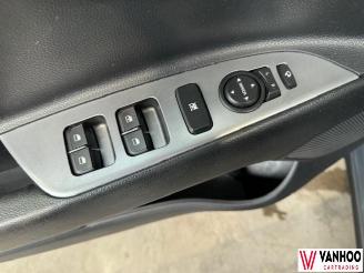 Kia Rio  picture 21