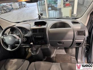 Peugeot Expert  picture 15