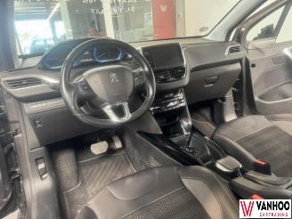 Peugeot 2008  picture 12