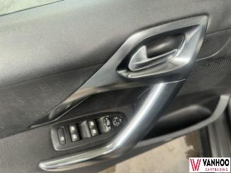Peugeot 2008  picture 19