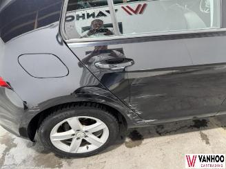 Volkswagen Golf  picture 5