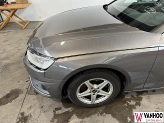 Audi A4  picture 2